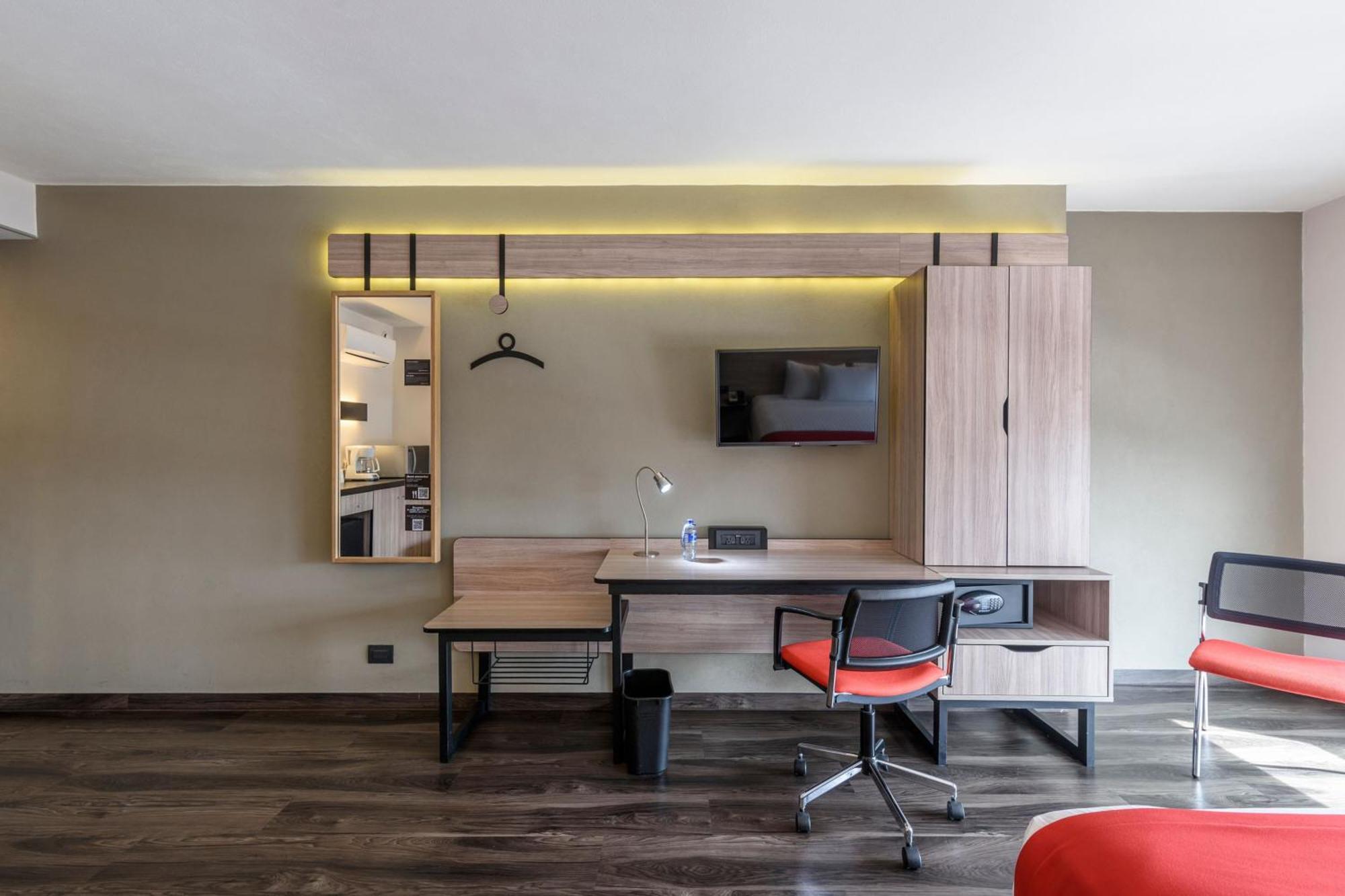 City Express Plus By Marriott Bogota Aeropuerto Екстериор снимка