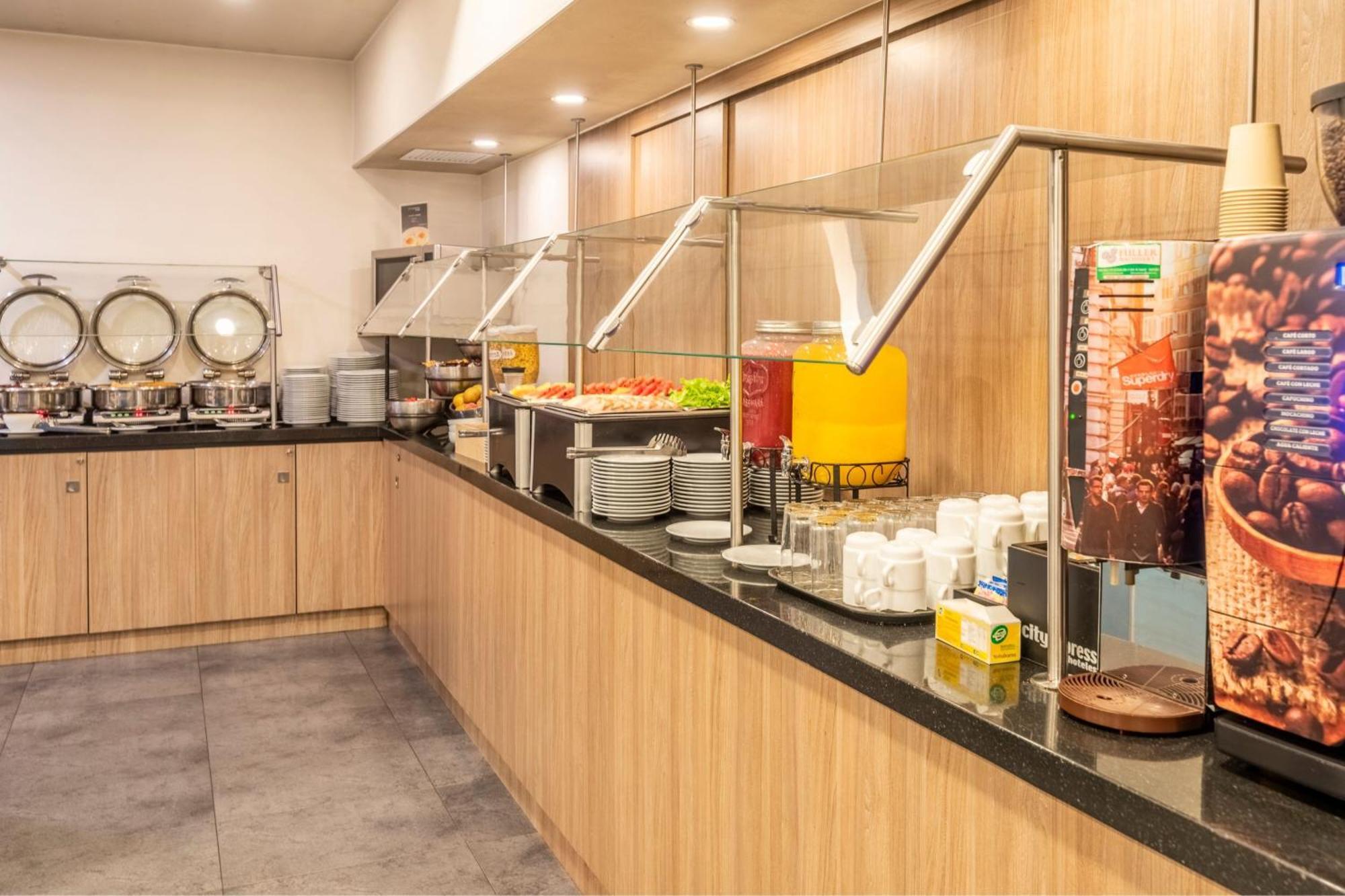 City Express Plus By Marriott Bogota Aeropuerto Екстериор снимка