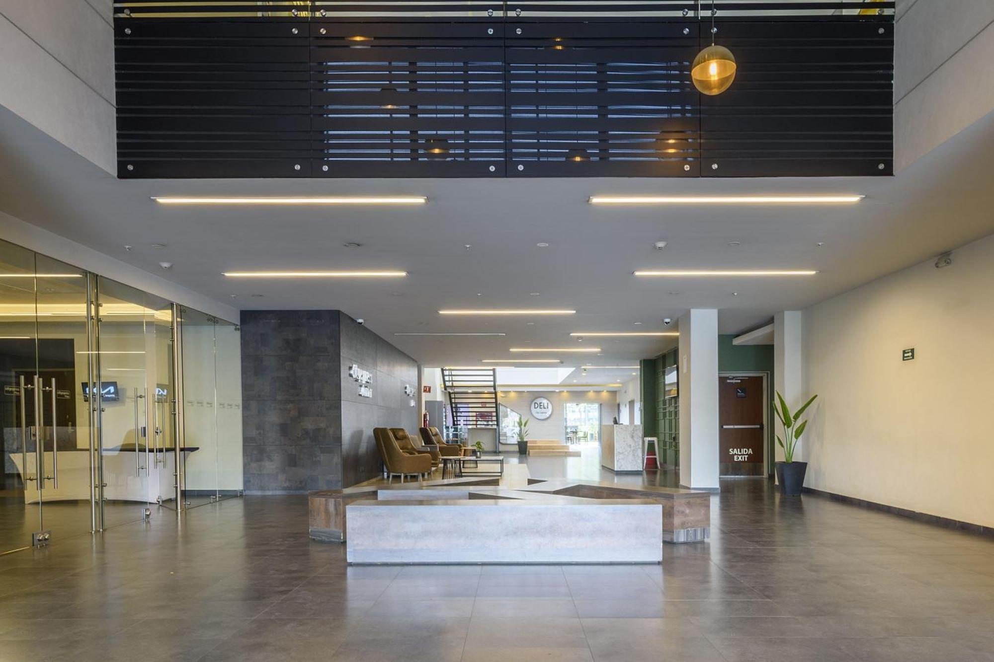 City Express Plus By Marriott Bogota Aeropuerto Екстериор снимка